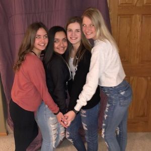 Meet your Posher, Aubri